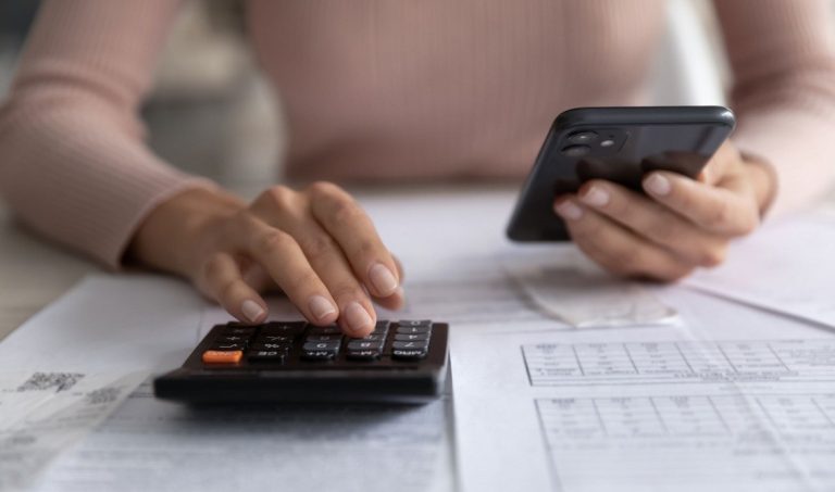 ΕΦΚΑ: Ποια χρέη θα παραγράφονται στην 5ετία