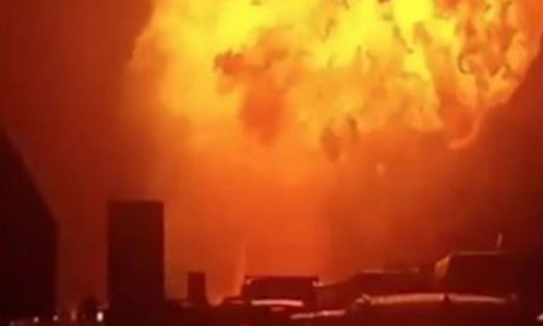 Έκρηξη βυτιοφόρου σε αυτοκινητόδρομο στην Ιταλία – Δείτε βίντεο