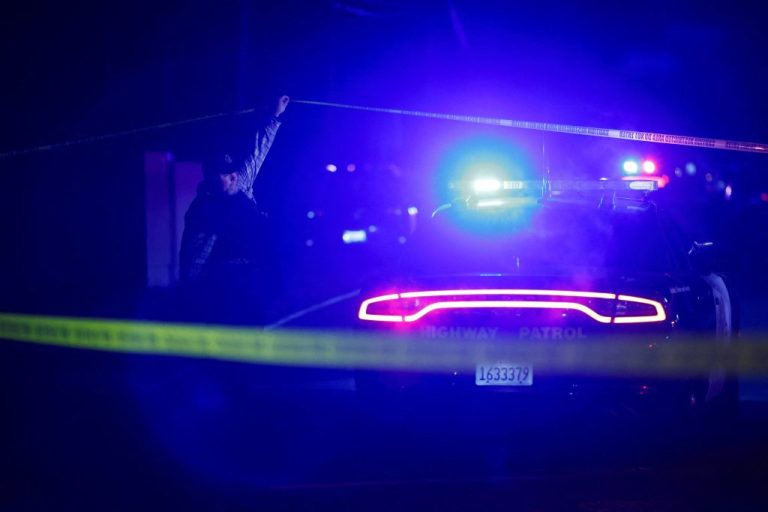 Καλιφόρνια: Συνελήφθησαν τέσσερα άτομα που σχεδίαζαν βομβιστικές επιθέσεις την παραμονή Πρωτοχρονιάς