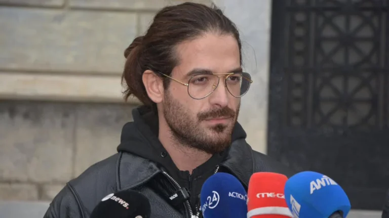 Ελεύθερος ο Μουγκοπέτρος μετά τη μήνυση της συζύγου του για ενδοοικογενειακή απειλή