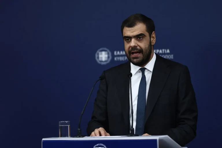 Μαρινάκης: Οι αγρότες να ορίσουν συγκεκριμένη επιτροπή και θα γίνει συνάντηση σε υψηλό επίπεδο