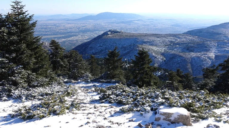 Στην… κατάψυξη η χώρα την Πρωτοχρονιά –  Με χιόνια και πολύ κρύο το ρεβεγιόν