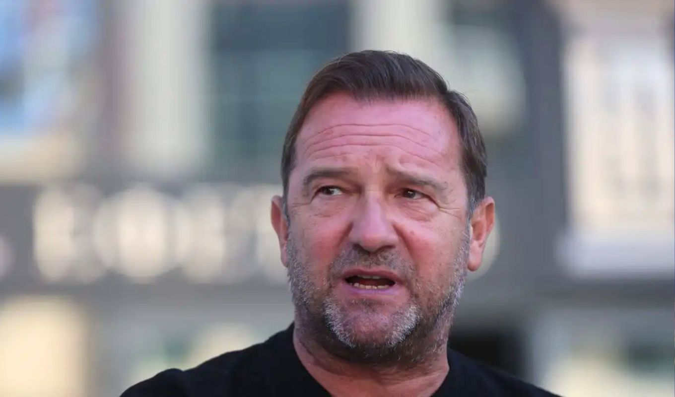 Πλακιάς για Καρυστιανού: «Πώς θα την αντιμετωπίζουμε, ως μάνα που έχασε το παιδί της ή ως πολιτικό;»