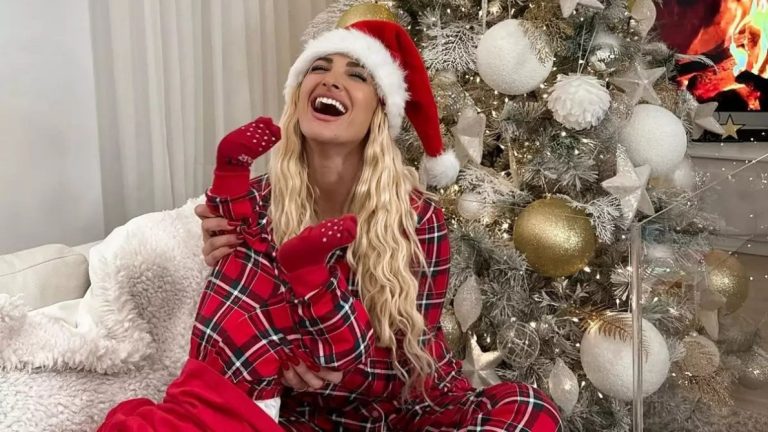 Ιωάννα Τούνη: Τα Χριστούγεννα θα τα περάσω με τον γιο μου, θα πούμε και τα κάλαντα ελπίζω