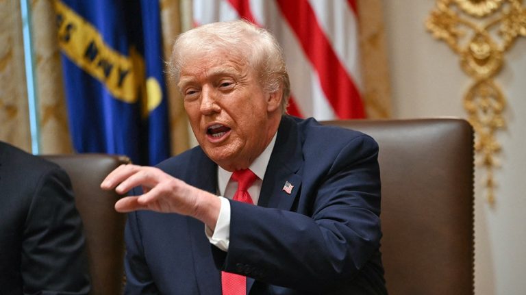 Ο Τραμπ επιτέθηκε στη Ρέιτσελ Σκοτ του ABC News: «Είσαι η πιο ενοχλητική σε όλο τον χώρο»