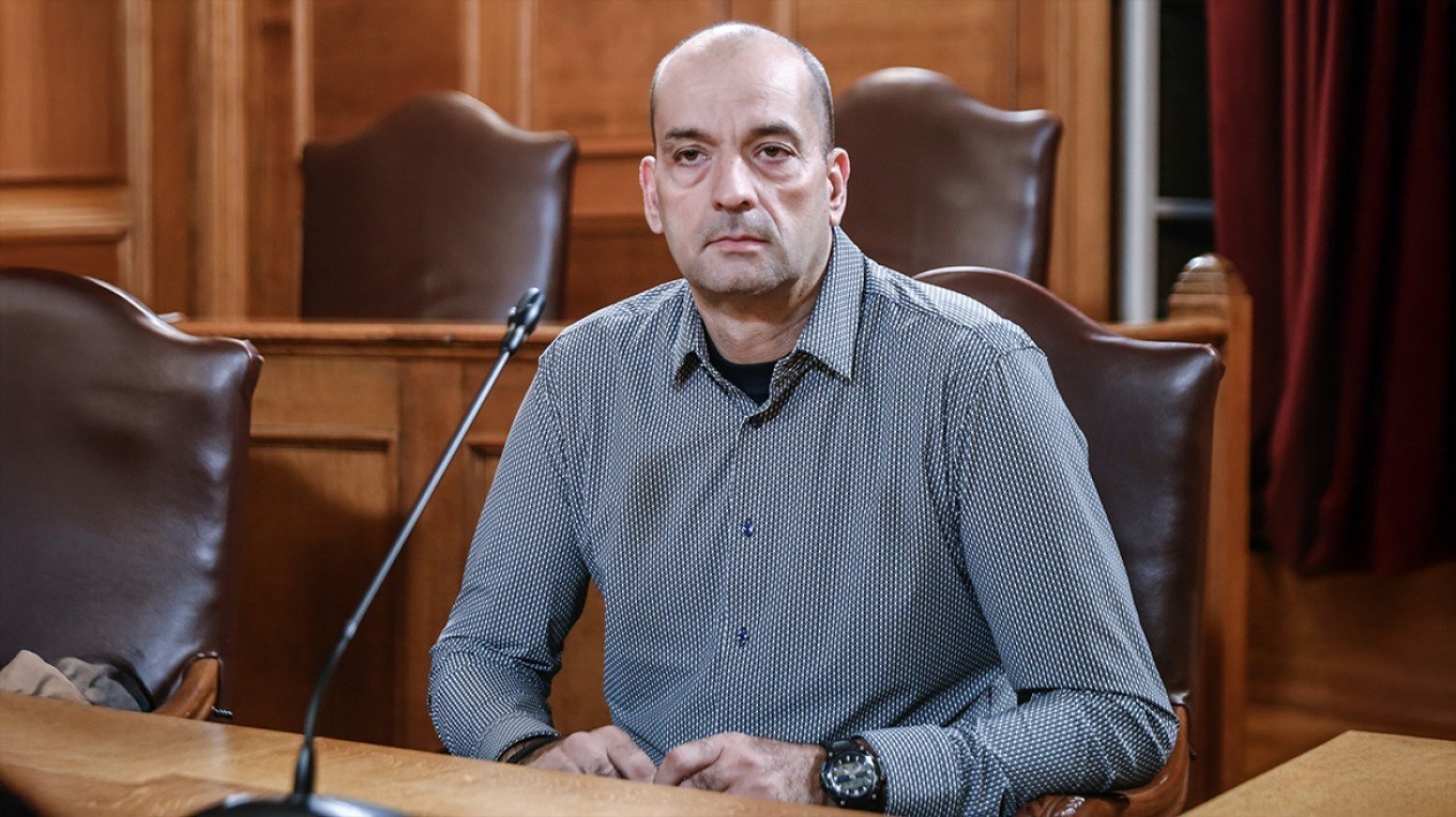 ΟΠΕΚΕΠΕ: «Η Ferrari ήταν δώρο της μητέρας μου»