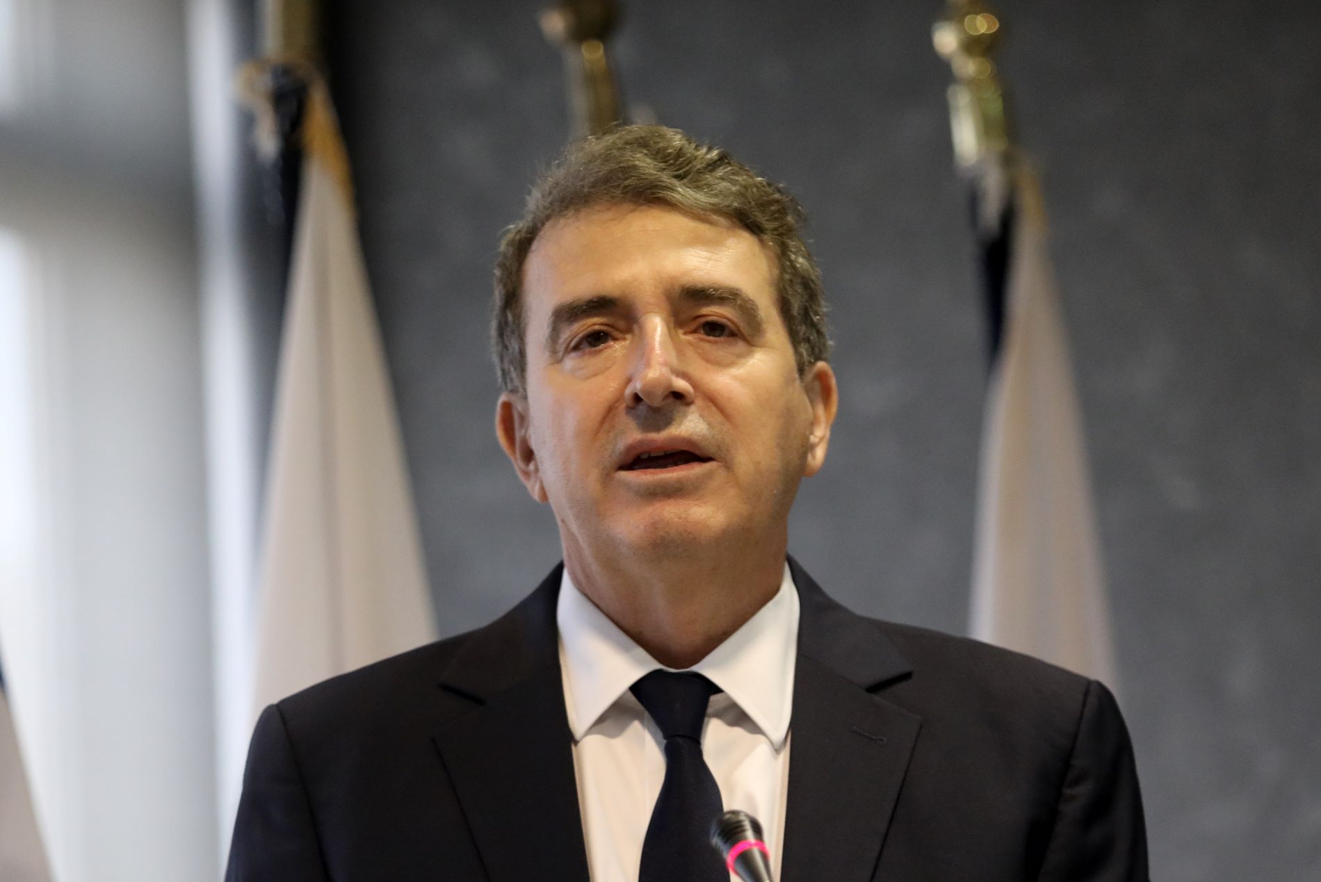 Χρυσοχοΐδης: Οι αγρότες κάνουν παράνομες πράξεις με την κατάληψη των δρόμων