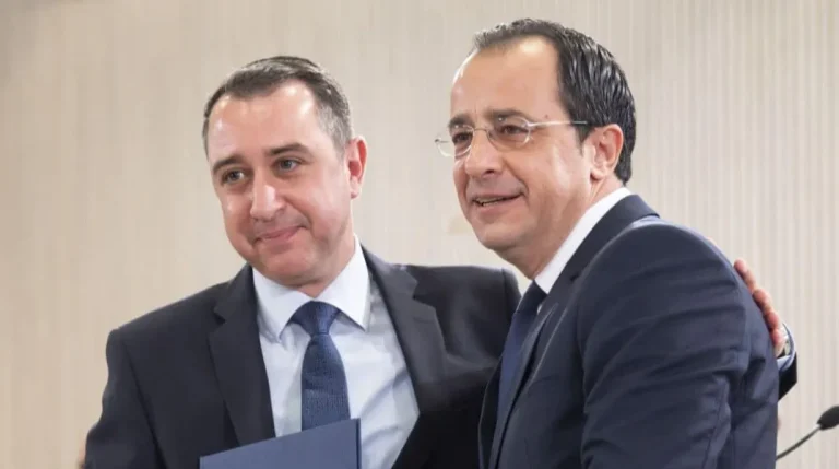 Κύπρος: Παραιτήθηκε ο διευθυντής του γραφείου του Χριστοδουλίδη