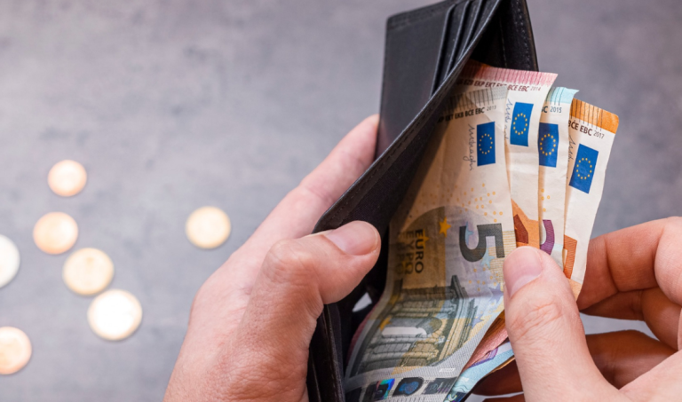 Ο “χάρτης” των πληρωμών από τον e-ΕΦΚΑ και τη ΔΥΠΑ έως τις 30/1