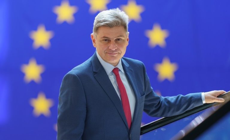 Φαραντούρης: Όσοι με διέγραψαν ενδεχομένως πρέπει να το μετανιώσουν