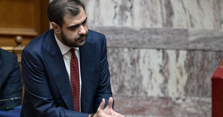 Μαρινάκης: Το 2026 βρίσκει τα ελληνικά δημόσια πανεπιστήμια χωρίς αιώνιους φοιτητές