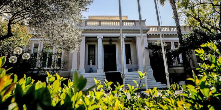 Ποιοι είναι οι 25 αγρότες που θα συναντηθούν με τον Μητσοτάκη