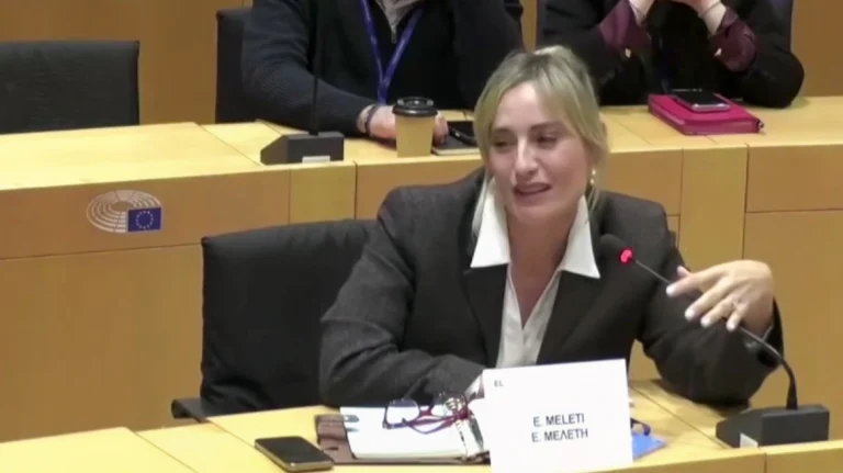 Ξέσπασε σε κλάματα η Ελεονώρα Μελέτη στο Ευρωκοινοβούλιο: Έχω υπάρξει θύμα κακοποίησης σε σχέση μου