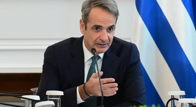 Μητσοτάκης για τραγωδία στη Βιολάντα: Η σκέψη μας με τις οικογένειες των θυμάτων
