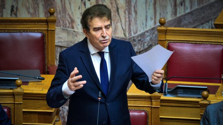 Χρυσοχοΐδης για κυκλοφοριακό: Έρχονται νέα drones που θα επιχειρούν και όταν βρέχει