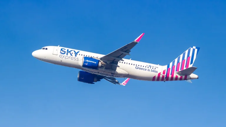 SKY Express: Παρά το πρόβλημα στο FIR Αθηνών, ακυρώθηκαν μόλις δύο πτήσεις