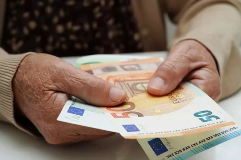 Έρχονται νέες αυξήσεις στις συντάξεις – Πώς διαμορφώνονται τα ποσά