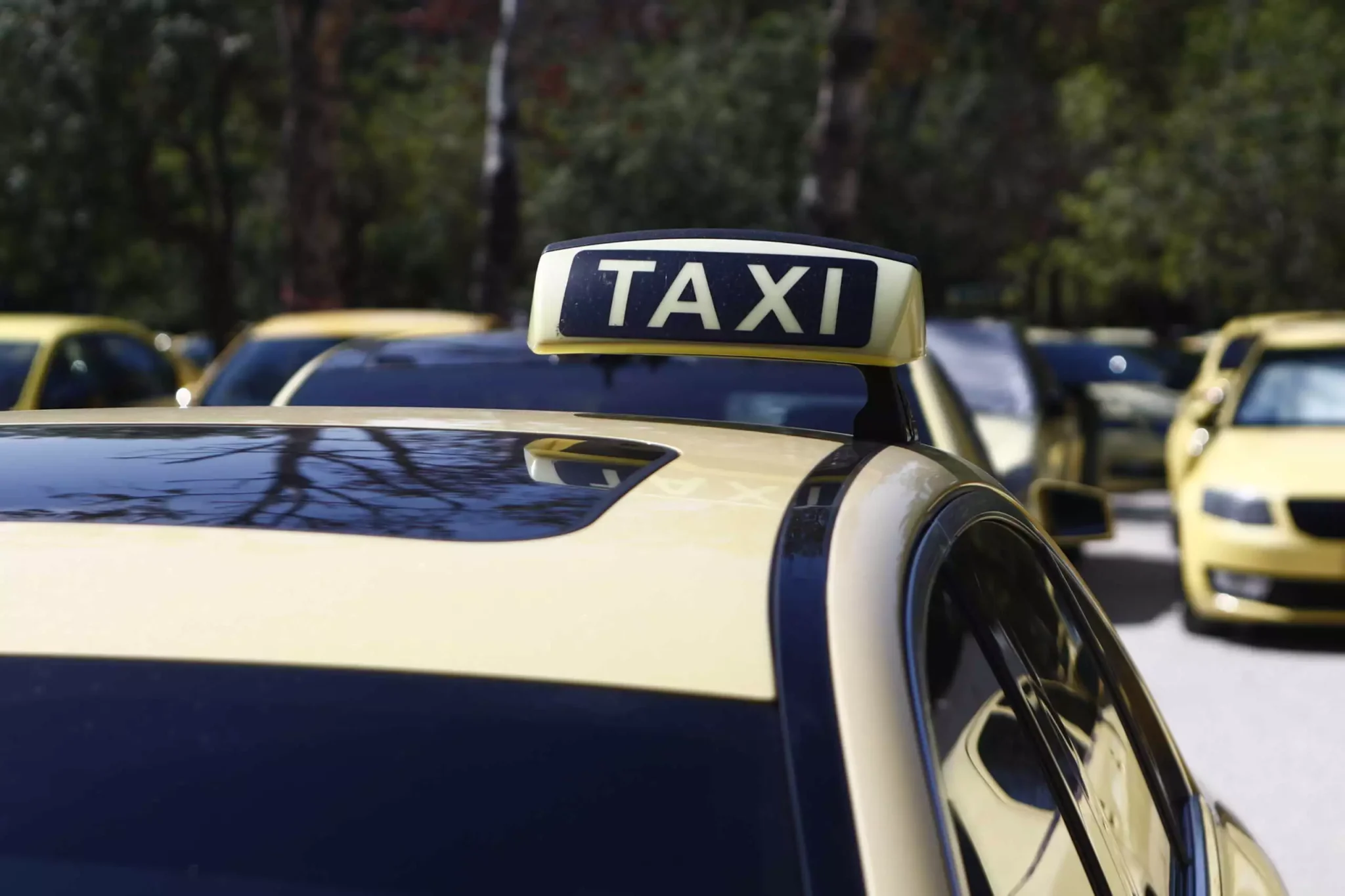 Ταξί: Συνεχίζεται η απεργία και την Πέμπτη