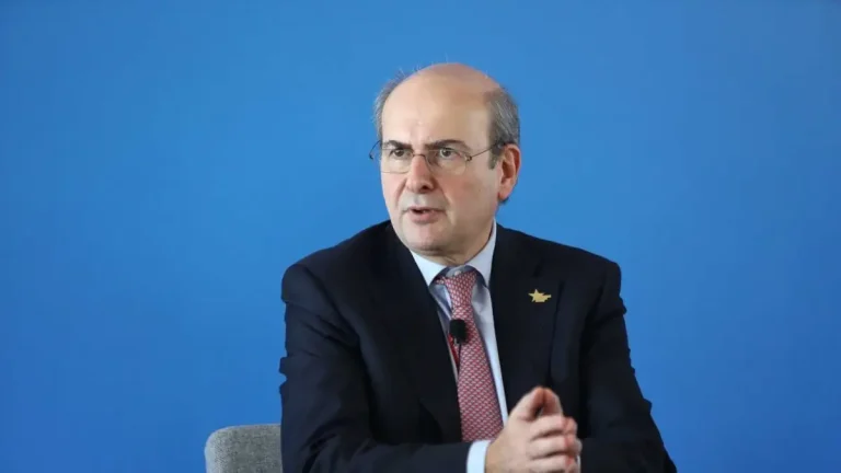 Χατζηδάκης για αγρότες: Αν δεν υπάρξει συναίνεση και ηρεμία, ο νόμος θα εφαρμοστεί