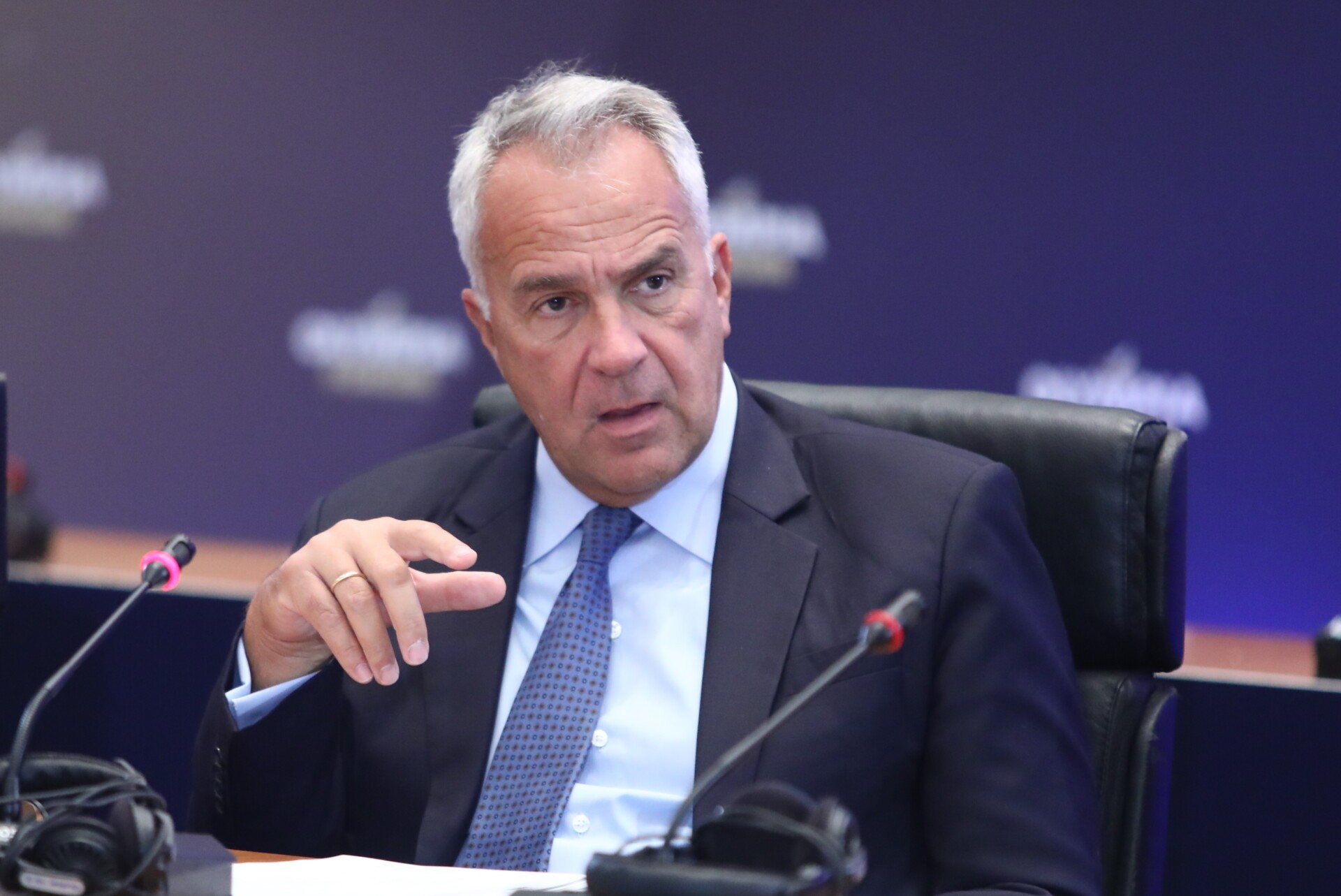 Βορίδης για Χίο: «Αν θέλει κάποιος να μην κάνει αποτροπή το Λιμενικό, να μας το πει»