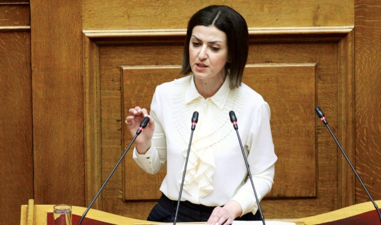 Αγαπηδάκη: Φασιστικής εμπνεύσεως οι δηλώσεις Νατσιού για τους ομοφυλόφιλους