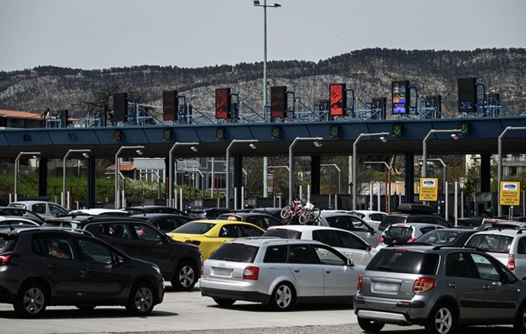 Καθαρά Δευτέρα – Ξεκίνησε η έξοδος, αυξημένα τα μέτρα της τροχαίας από τις 16:00