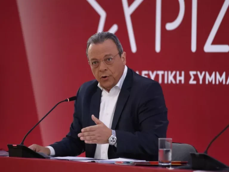 Φάμελλος: «Δεν επιτρέπεται και το Σύνταγμα να γίνει θύμα του επικοινωνιακού του σχεδίου»