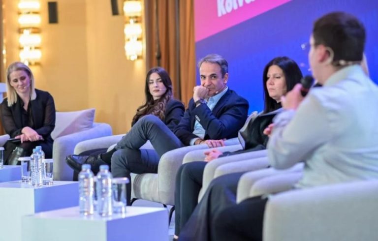 Μητσοτάκης: «Παράθυρο» για ένταξη υγειονομικών στα βαρέα και ανθυγιεινά