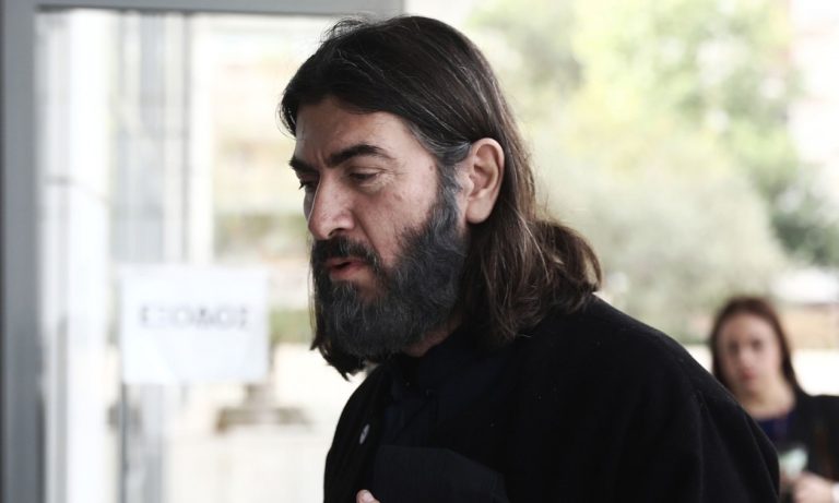 Πατήρ Αντώνιος: «Ήρθαν παιδιά με σθένος και είπαν “όλα είναι ψέμματα”»