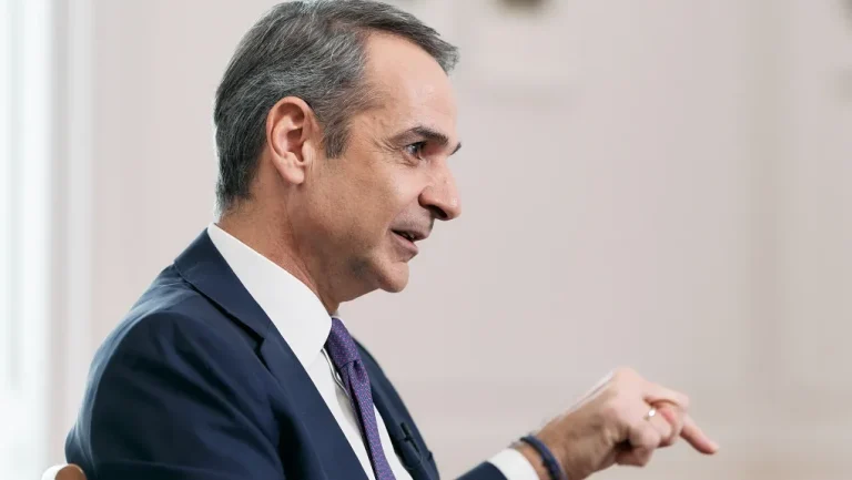 Ο Μητσοτάκης ζητά ευρωπαϊκή ετοιμότητα με φόντο τα Στενά του Ορμούζ