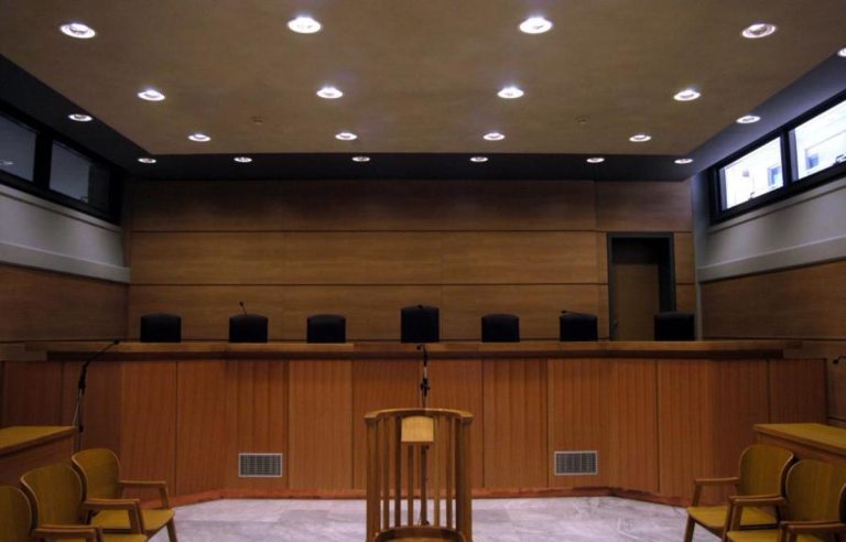 Φυλάκιση με αναστολή σε 22χρονο που έτρεχε με 179 χλμ. στη Θεσσαλονίκη