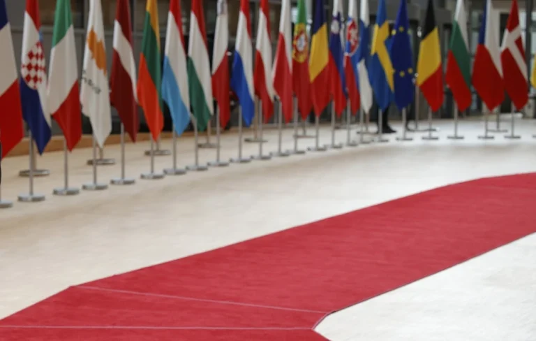 Ανίκανοι να αναλάβουν δράση oι ηγέτες της Ευρωπαϊκής Ένωσης