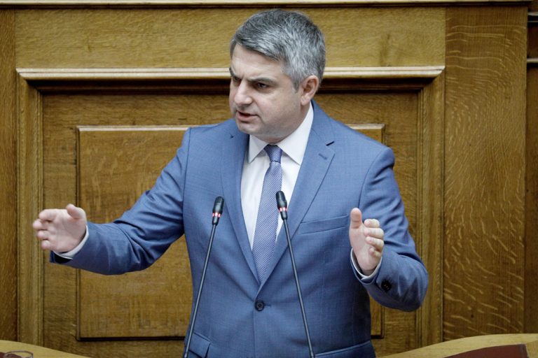 Ο Οδυσσέας Κωνσταντινόπουλος παραιτείται από βουλευτής