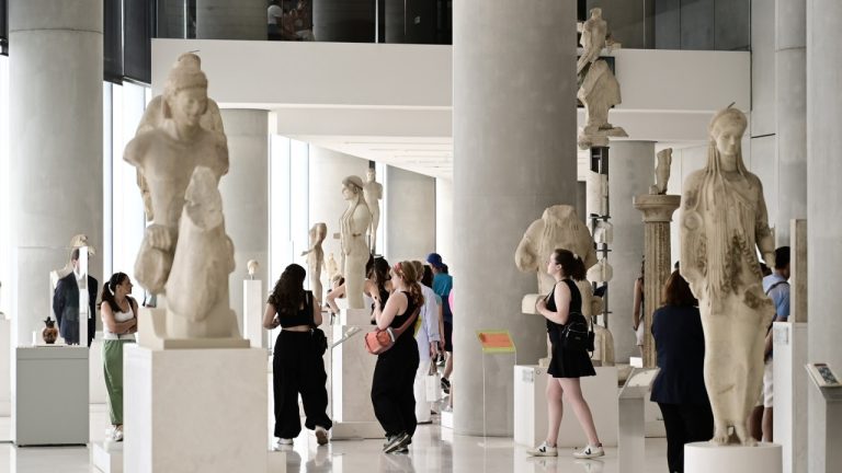 Υπ. Πολιτισμού: Λήγουν οι αιτήσεις για 1.538 προσλήψεις
