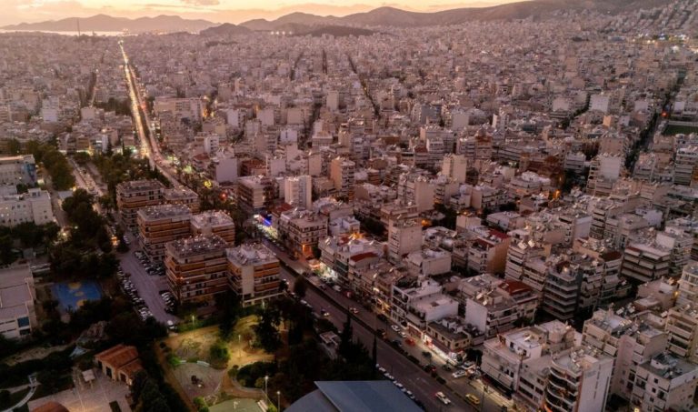 Νέο «Εξοικονομώ»: Ποιες παρεμβάσεις καλύπτει