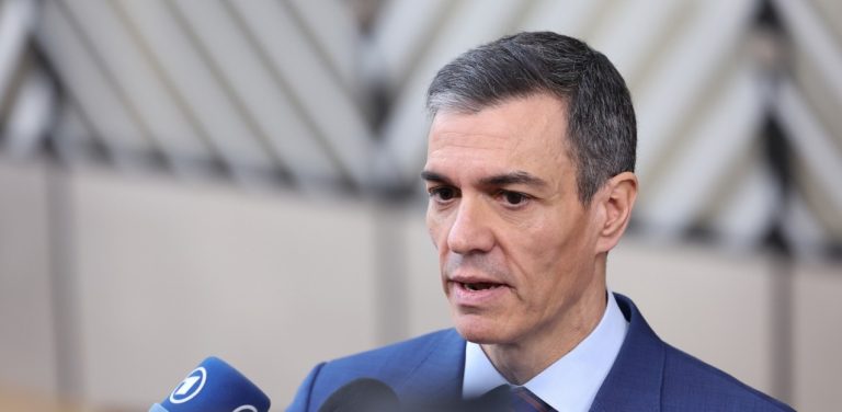 Η Ισπανία κλείνει τον εναέριο χώρο της σε αεροσκάφη που συμμετέχουν στον πόλεμο κατά του Ιράν