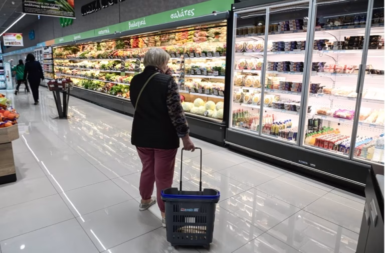Στο 3,3% ο πληθωρισμός στην Ελλάδα 