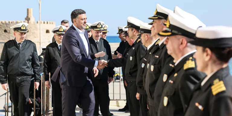 Κικίλιας: Τεράστια προσπάθεια των λιμενικών μας στην Κρήτη για τη διαχείριση των μεταναστατευτικών ροών