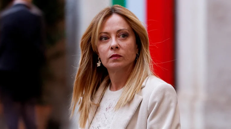 Μελόνι: Οι αμυντικές δαπάνες παραμένουν σημαντικές, αλλά η ενέργεια είναι προτεραιότητα