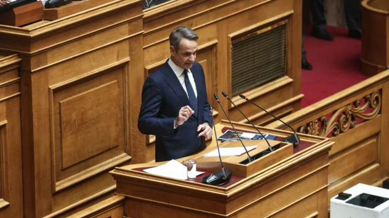 Μητσοτάκης για Μυλωνάκη: Σπιλώνονται πολιτικοί αντίπαλοι και οι οικογένειές τους
