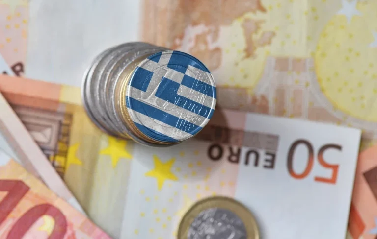 Νέα μέτρα στήριξης φέρνει το υπερπλεόνασμα του 2025