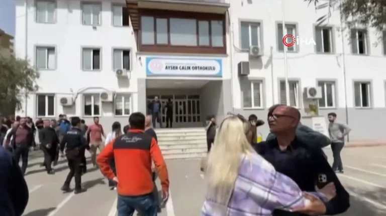 Συναγερμός στην Τουρκία: 15χρονος πυροβόλησε και σκότωσε τρεις μαθητές και έναν δάσκαλο σε σχολείο