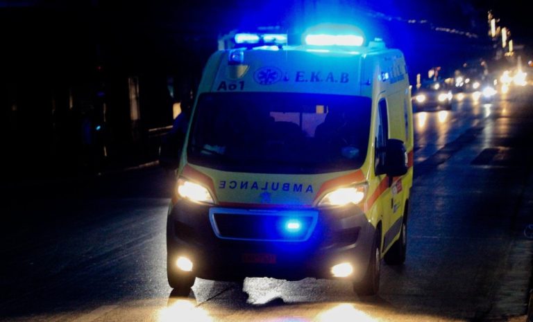 Τροχαίο στην παλαιά εθνική οδό Αθηνών-Κορίνθου: Ένας νεκρός, δύο τραυματίες