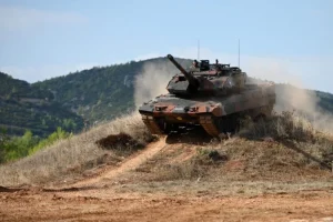 Η Αθήνα στέλνει άρματα μάχης τύπου Leopard 1A5 στη Λευκωσία