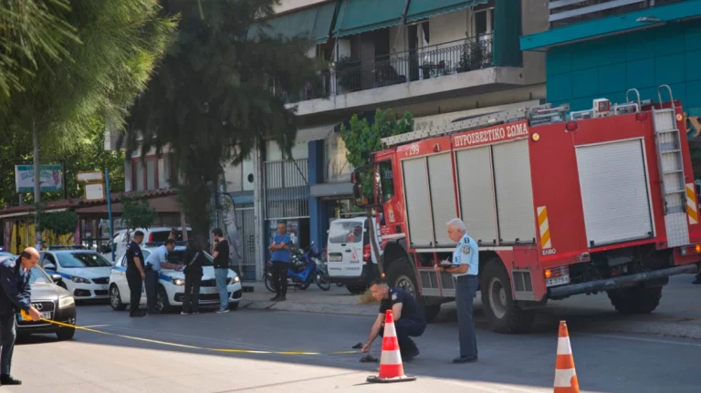Τραγωδία στα Άνω Πατήσια: Νεκρή ηλικιωμένη που παρασύρθηκε από φορτηγό