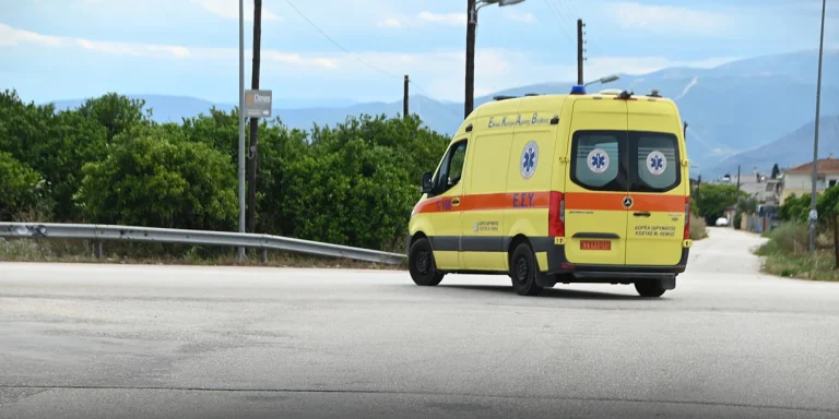 Θρίλερ στην Πάτρα: Διερχόμενοι εντόπισαν σορό άνδρα στη θάλασσα