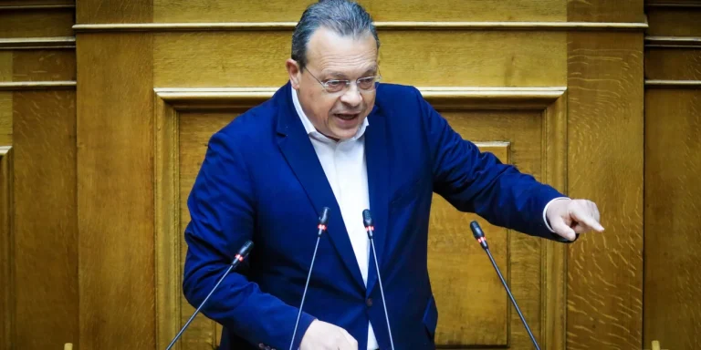 Φάμελλος: «Καθοριστικός ο ρόλος του Τσίπρα, πρέπει να συγκλίνουμε»
