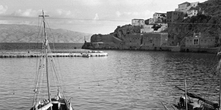 Σπάνιες φωτό από την Ύδρα του 1950