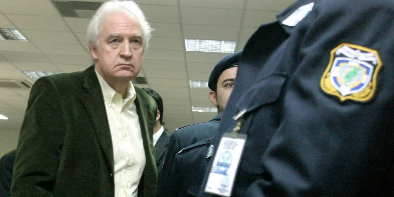 Την αναίρεση της απόφασης που έβγαλε από τη φυλακή τον Αλέξανδρο Γιωτόπουλο αποφάσισε η εισαγγελία του Αρείου Πάγου