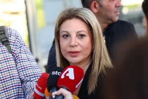 Τέμπη: Στον Άρειο Πάγο η Μαρία Καρυστιανού